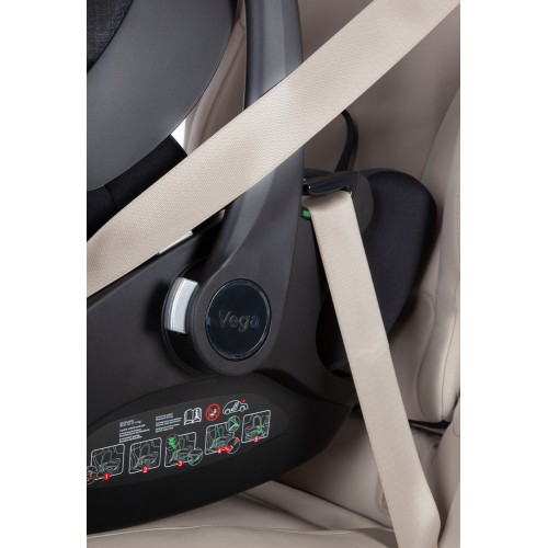 Автокресло Carrello Vega CRL-14101 i-Size 0-13 кг