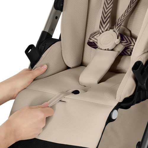 Детская коляска Cybex Balios S Lux 2 в 1 2026 c дождевиками